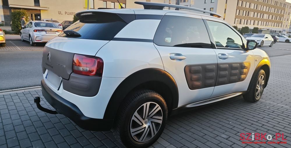 2015' Citroen C4 Cactus photo #3