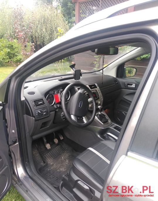 2011' Ford Kuga photo #4