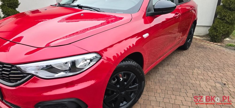 2017' Fiat Tipo photo #3