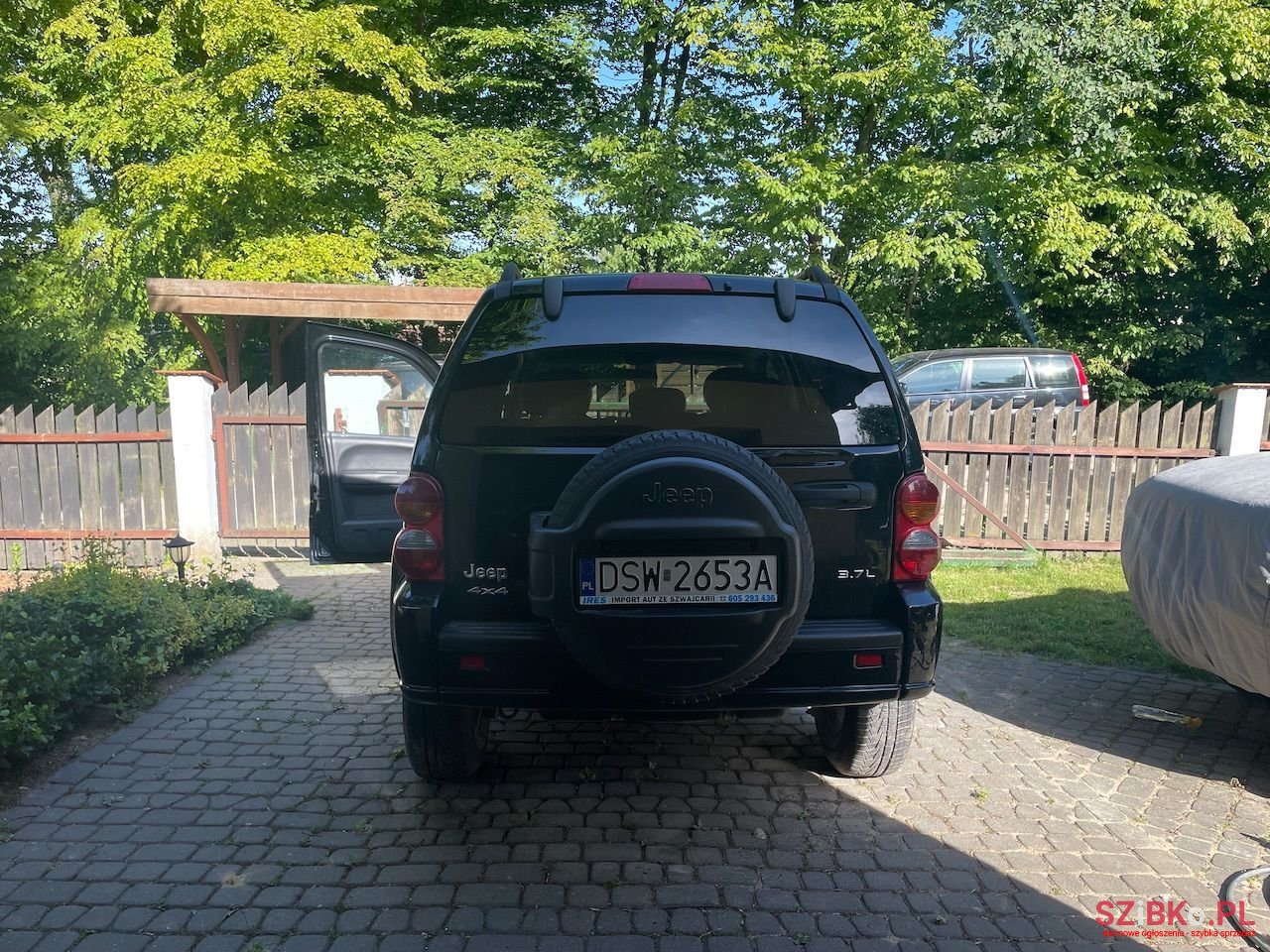 2002' Jeep Cherokee photo #5