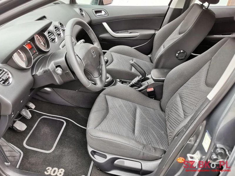 2008' Peugeot 308 1.6 Premium photo #5