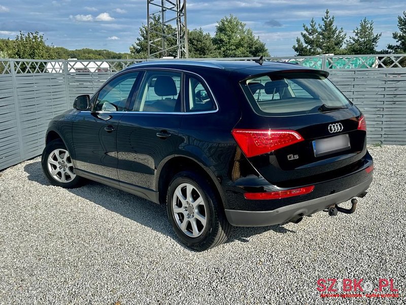 2010' Audi Q5 photo #2