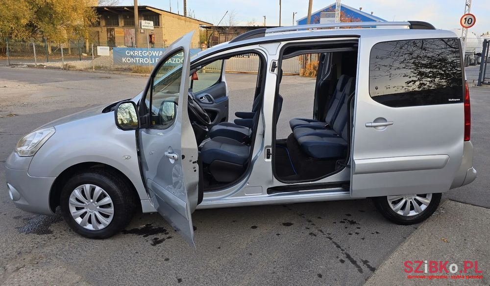 2011' Citroen Berlingo 1.6 Hdi Multispace photo #3