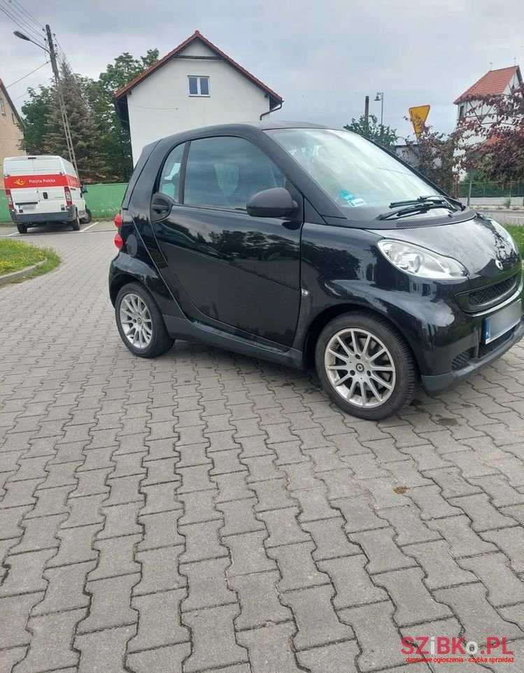 2010' Smart Fortwo photo #2