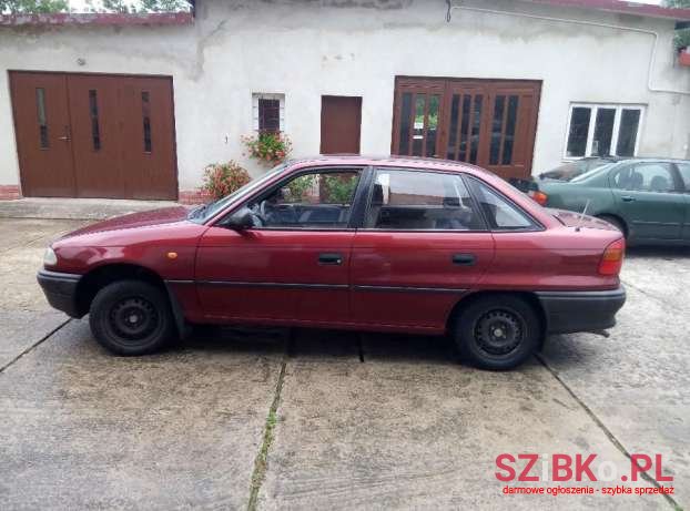 1997' Opel Astra photo #1