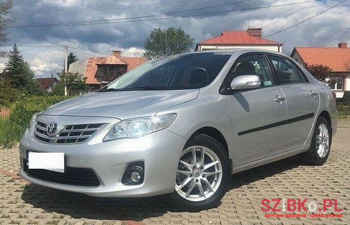 2013' Toyota Corolla photo #1