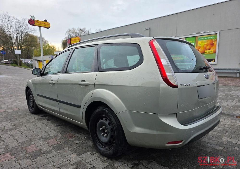 2008' Ford Focus photo #4