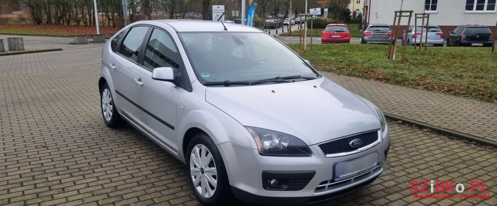 2006' Ford Focus photo #2