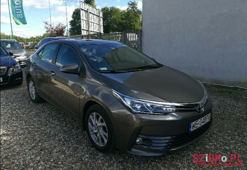 2017' Toyota Corolla photo #1