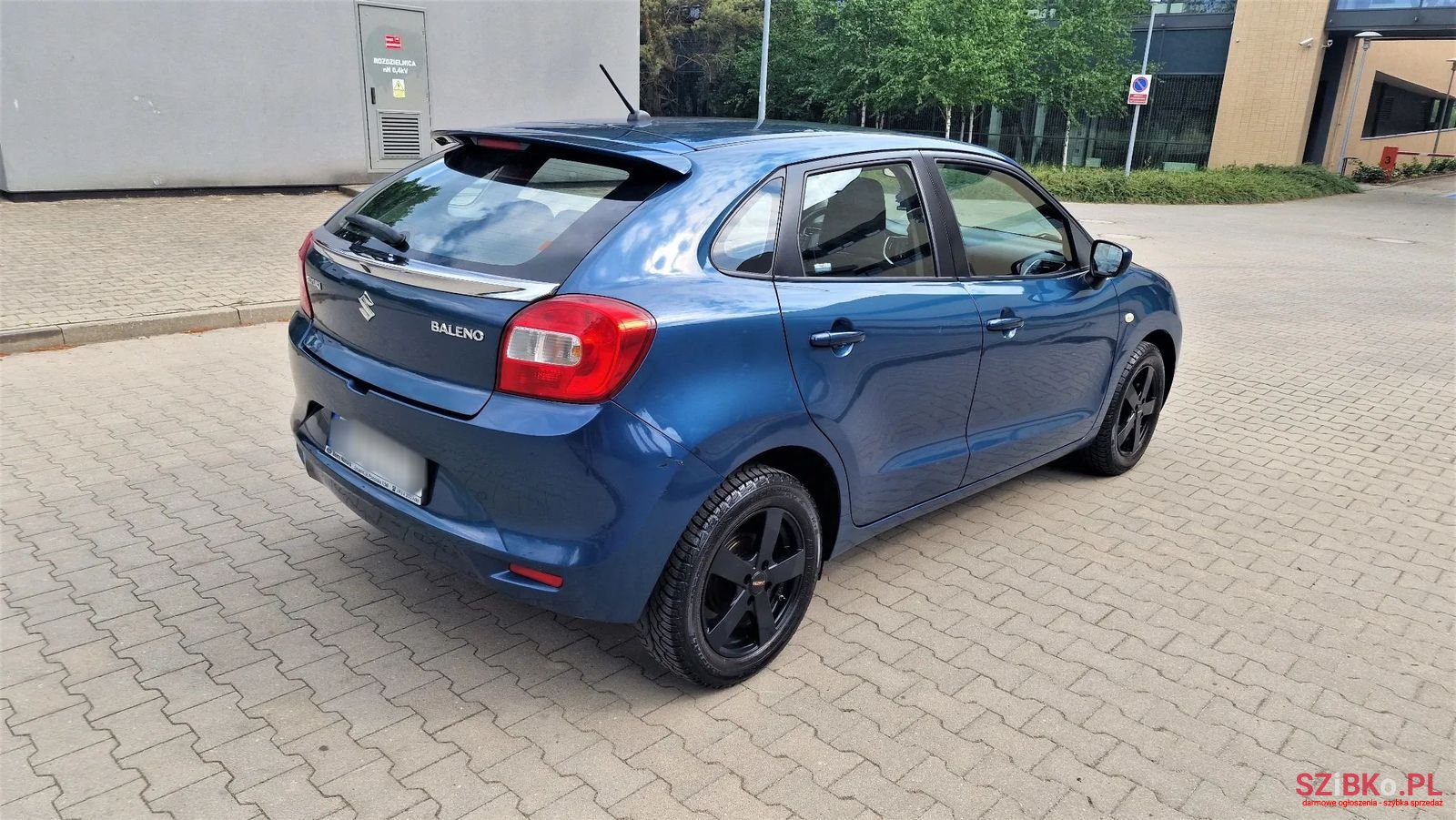 2016' Suzuki Baleno photo #3