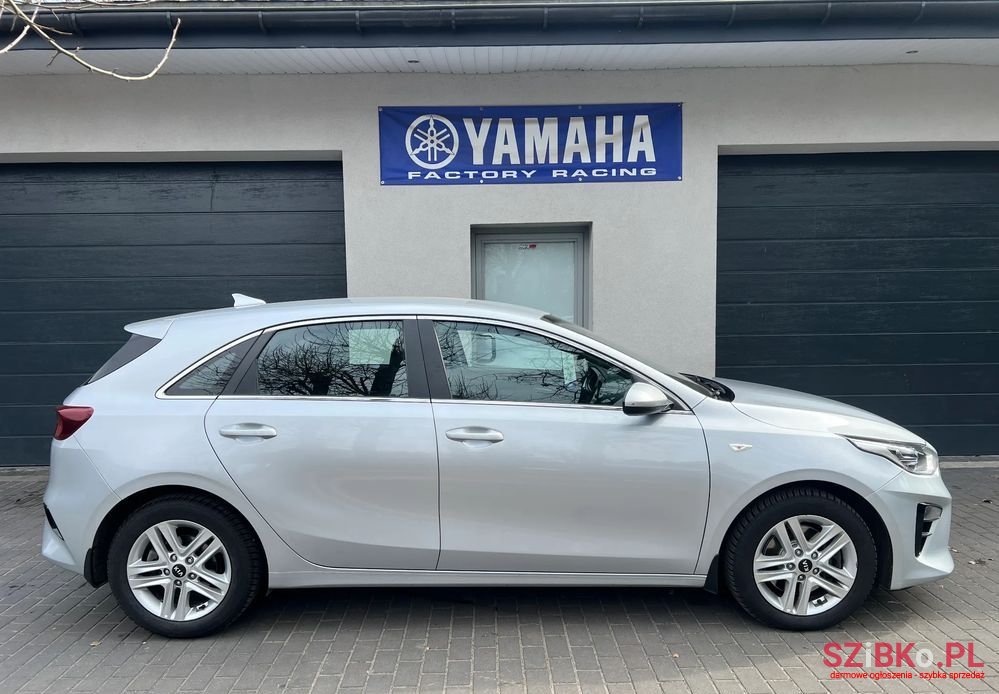 2020' Kia Ceed 1.6 Crdi Scr M photo #3