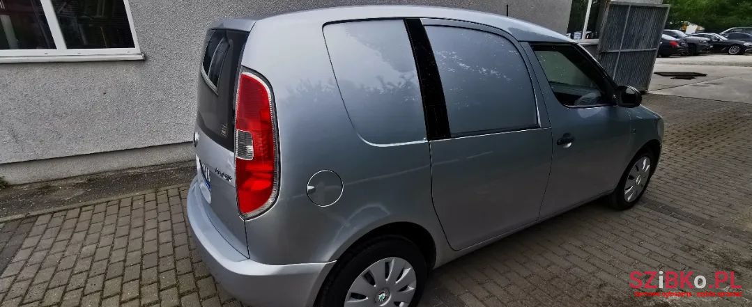 2010' Skoda Praktik photo #4