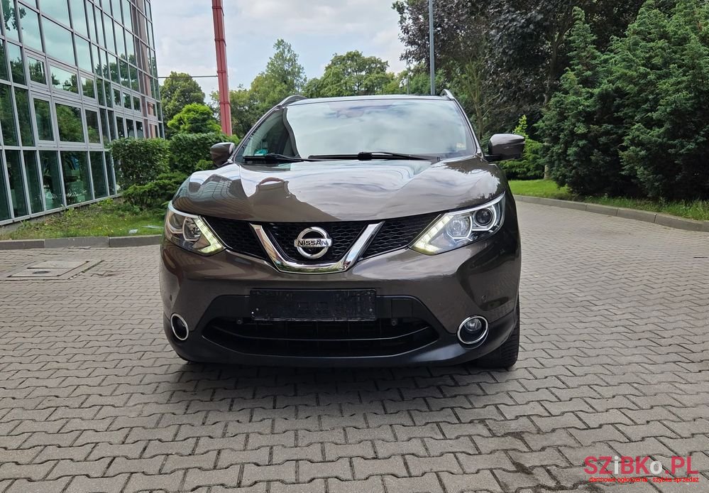 2015' Nissan Qashqai 1.6 Dig-T 360 photo #4