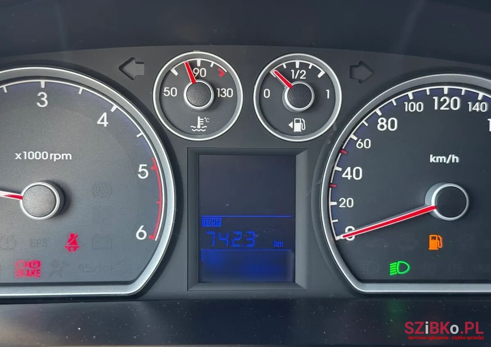 2010' Hyundai i30 1.6 Crdi Comfort photo #6