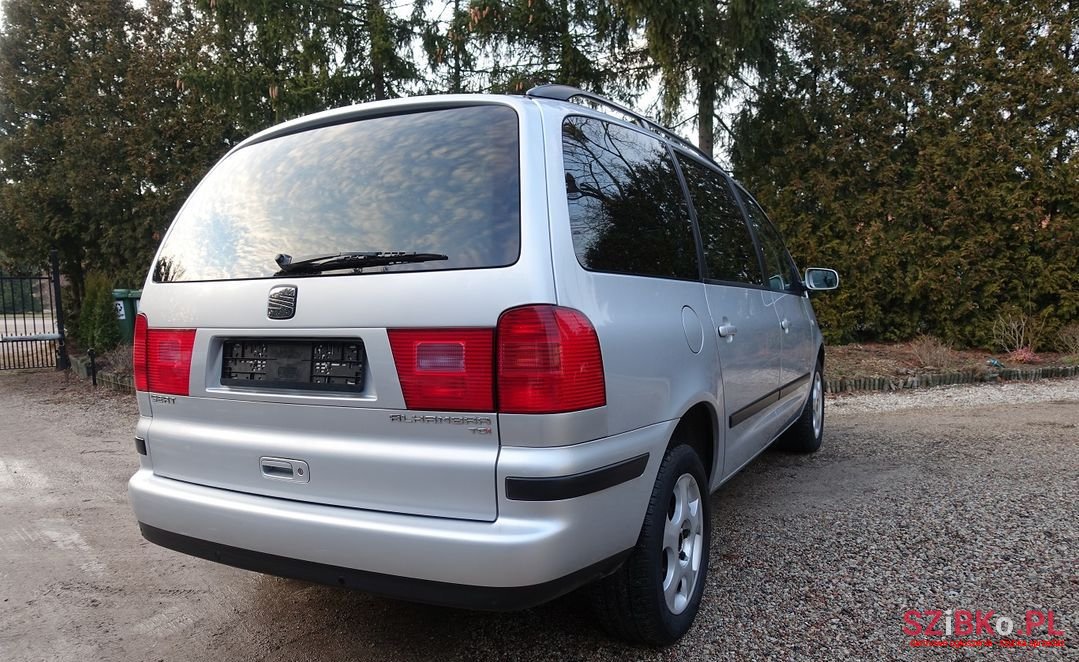 2006' SEAT Alhambra photo #4