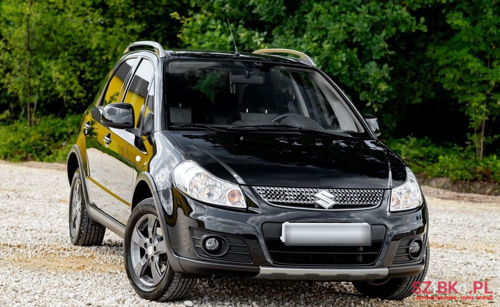 2011' Suzuki SX4 1.6 Comfort 4Wd photo #1
