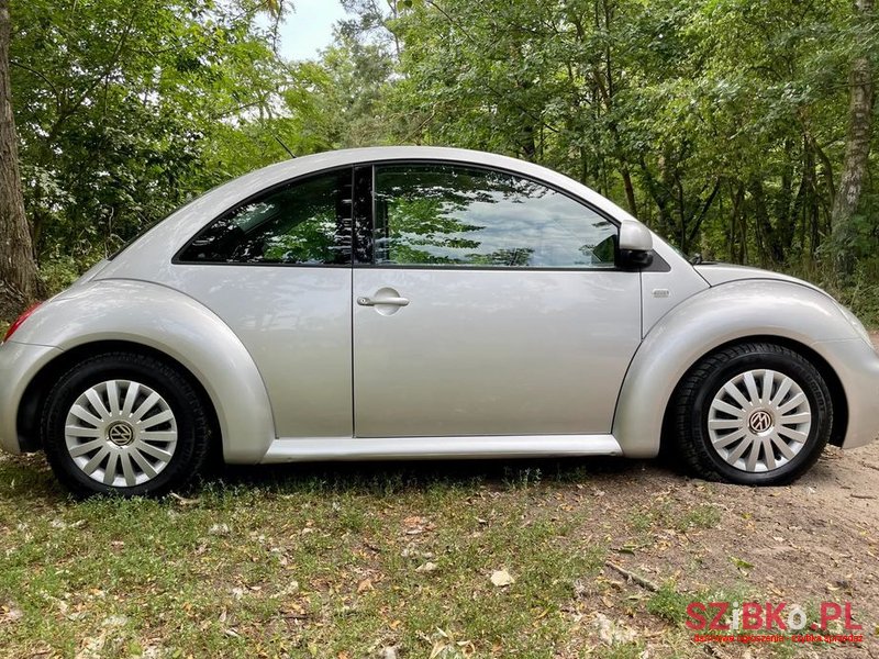 2000' Volkswagen Beetle photo #5