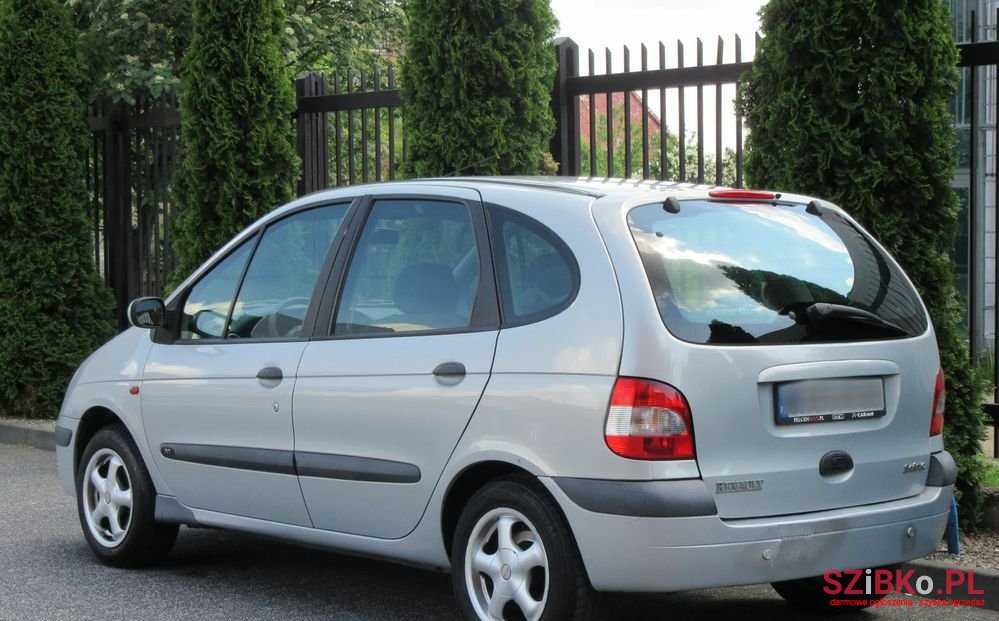 2000' Renault Scenic 1.6 16V Expression photo #3