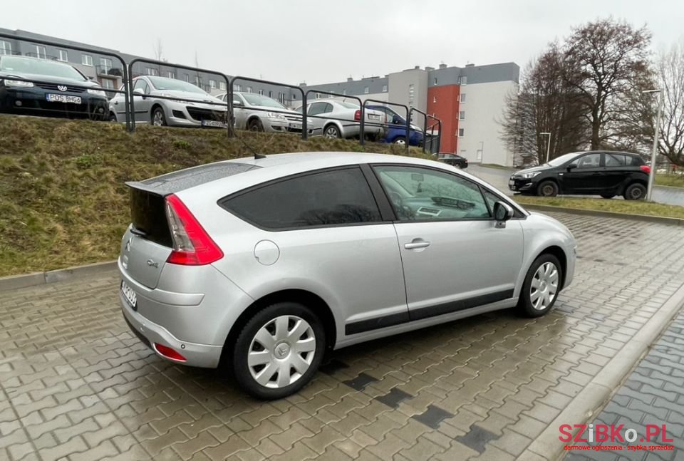 2010' Citroen C4 photo #3