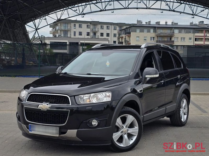 2012' Chevrolet Captiva photo #2