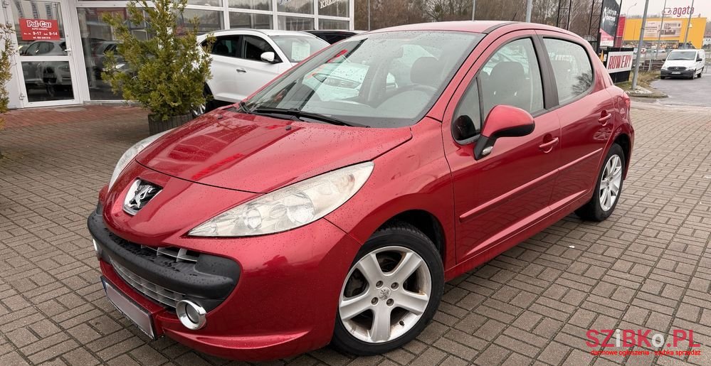 2008' Peugeot 207 1.6 Hdi photo #1