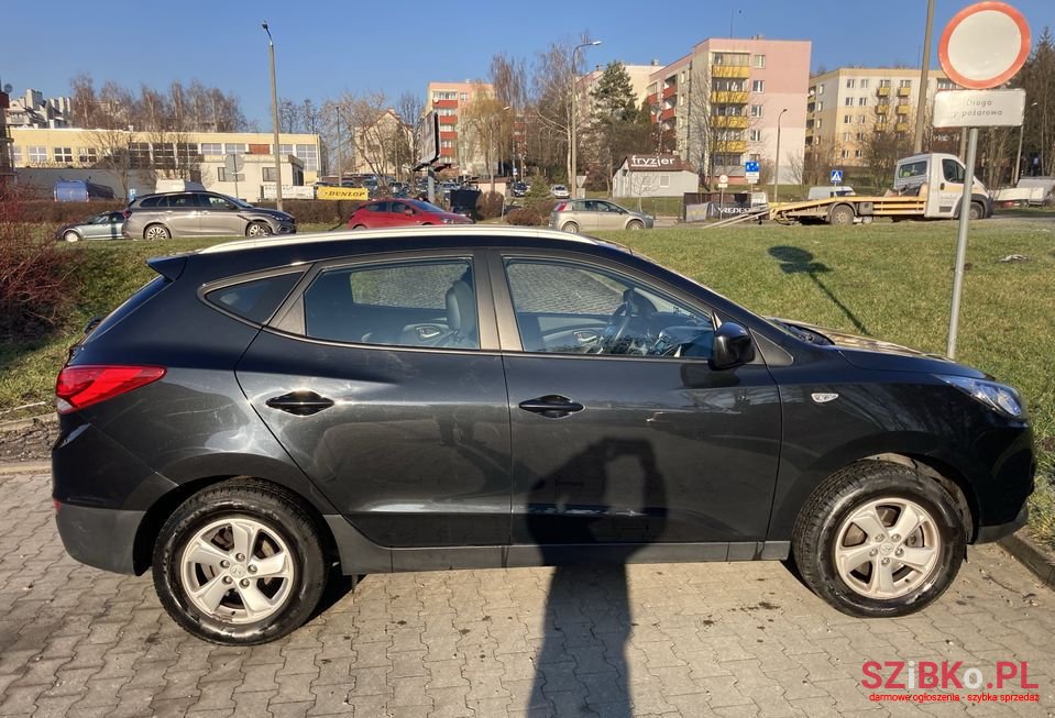 2010' Hyundai ix35 photo #2