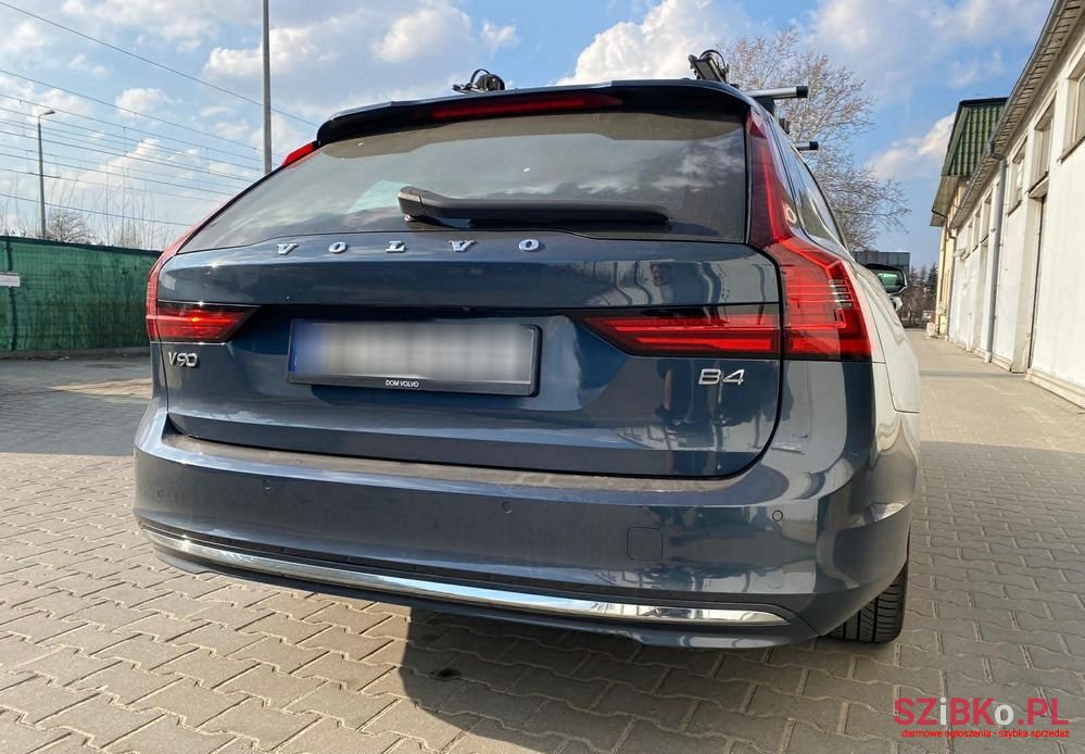 2022' Volvo V90 photo #3