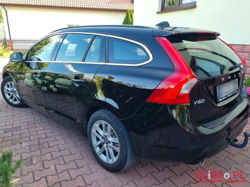 2015' Volvo V60 photo #4