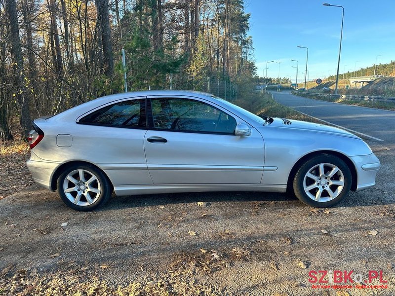 2007' Mercedes-Benz C-Class photo #5