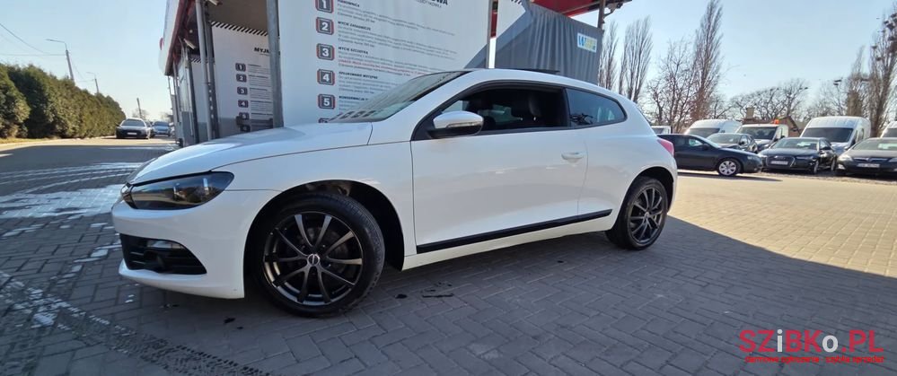 2009' Volkswagen Scirocco photo #3