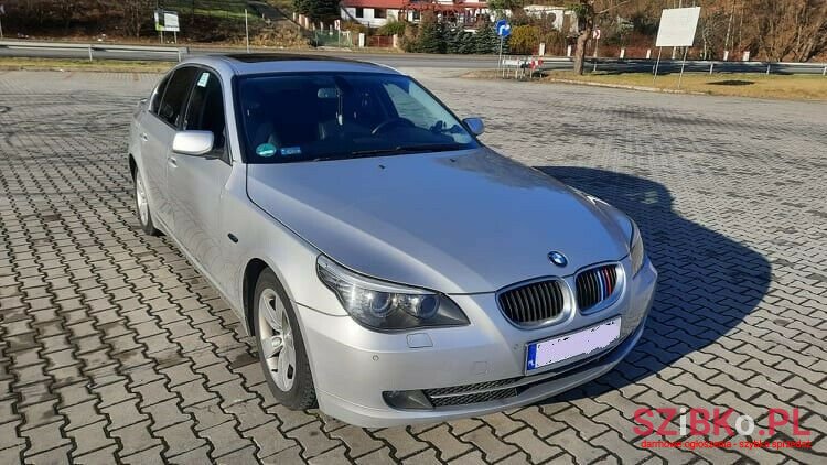 2009' BMW Seria 5 photo #2