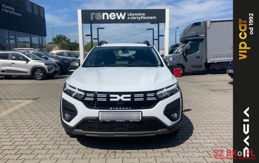2022' Dacia Sandero Stepway photo #1