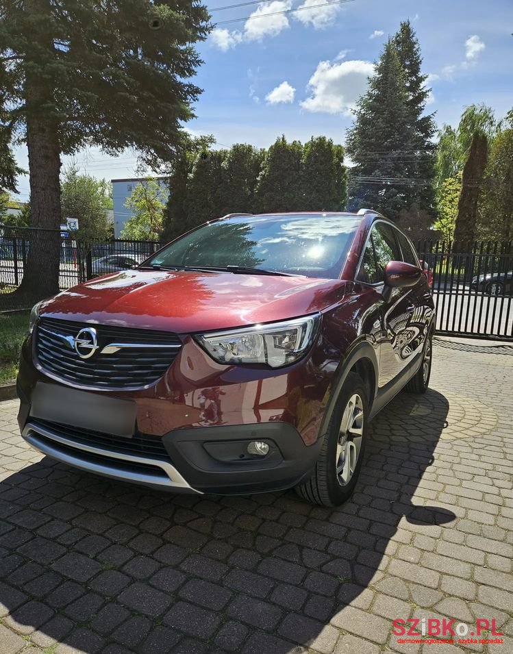 2018' Opel Crossland X photo #1