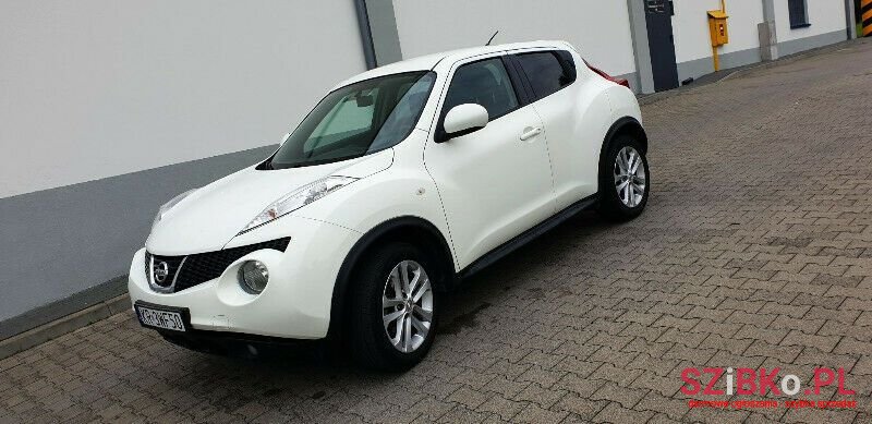 2011' Nissan Juke photo #3