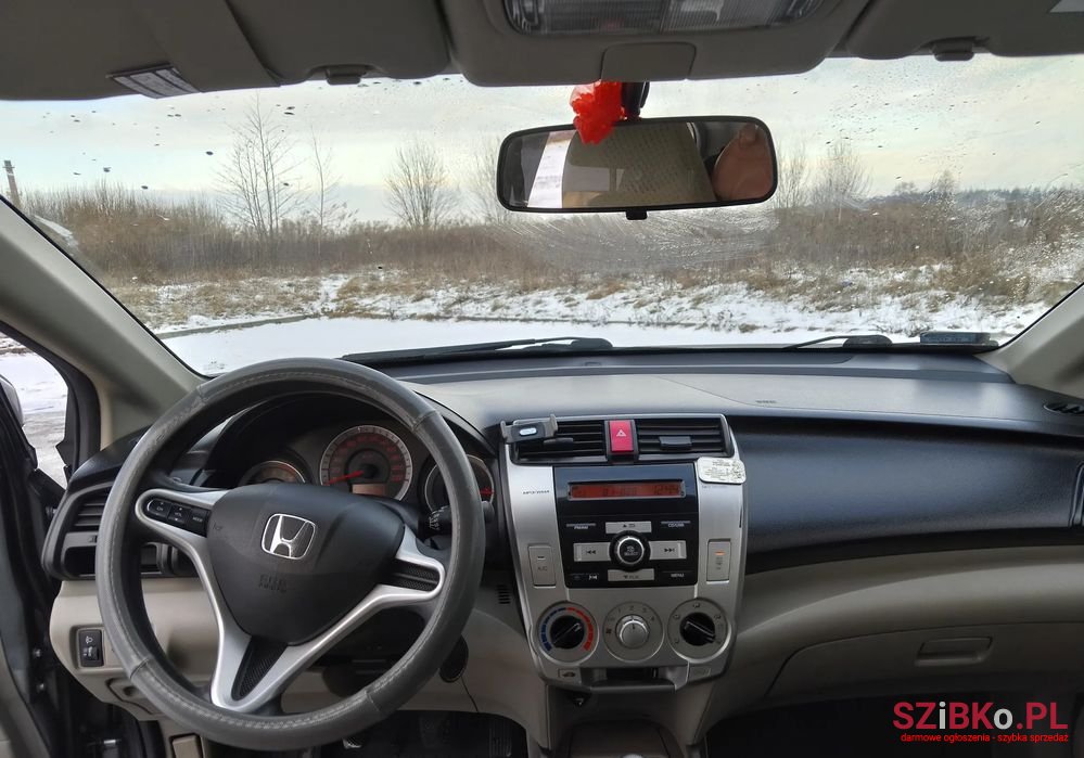 2009' Honda City photo #6