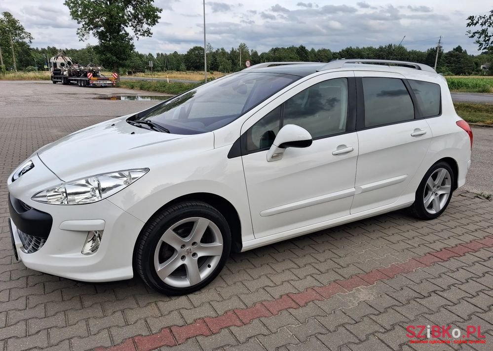 2010' Peugeot 308 120 Vti Platinum photo #4