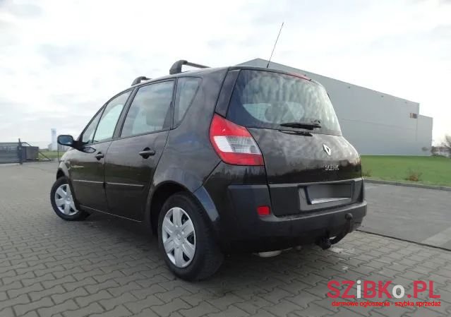2006' Renault Scenic 1.6 16V Expression photo #3