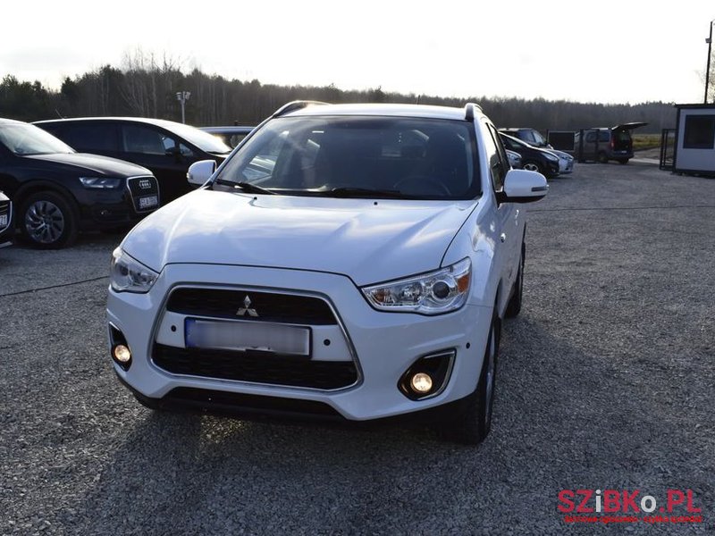 2015' Mitsubishi ASX photo #1