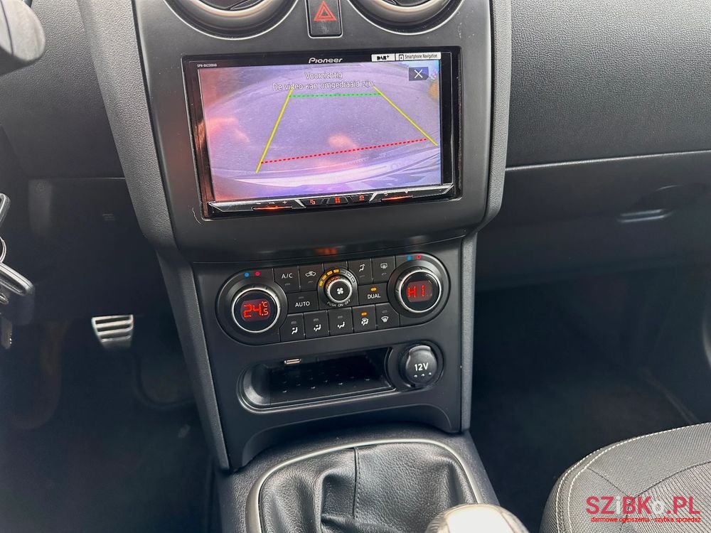 2012' Nissan Qashqai 1.6 Tekna photo #5