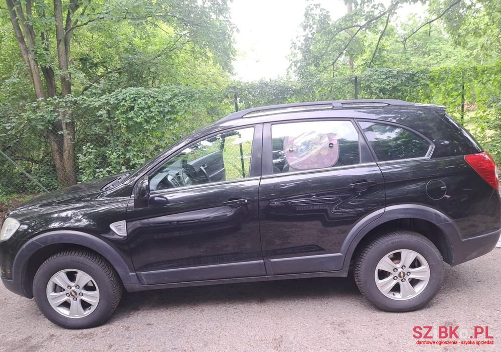 2007' Chevrolet Captiva photo #3