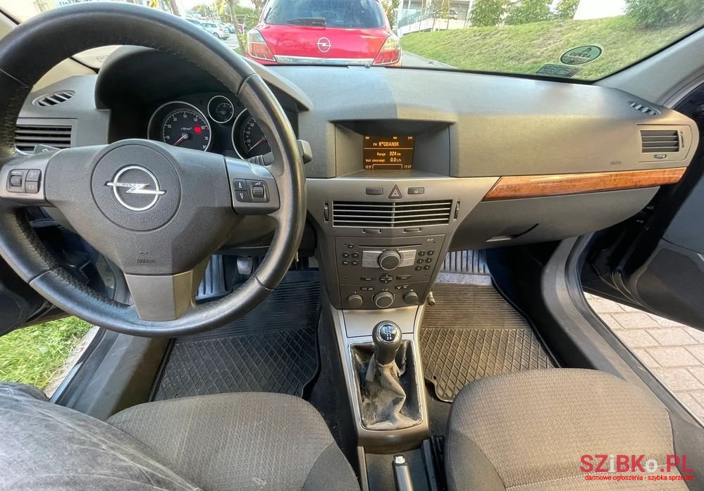 2005' Opel Astra Iii 1.6 Cosmo photo #3