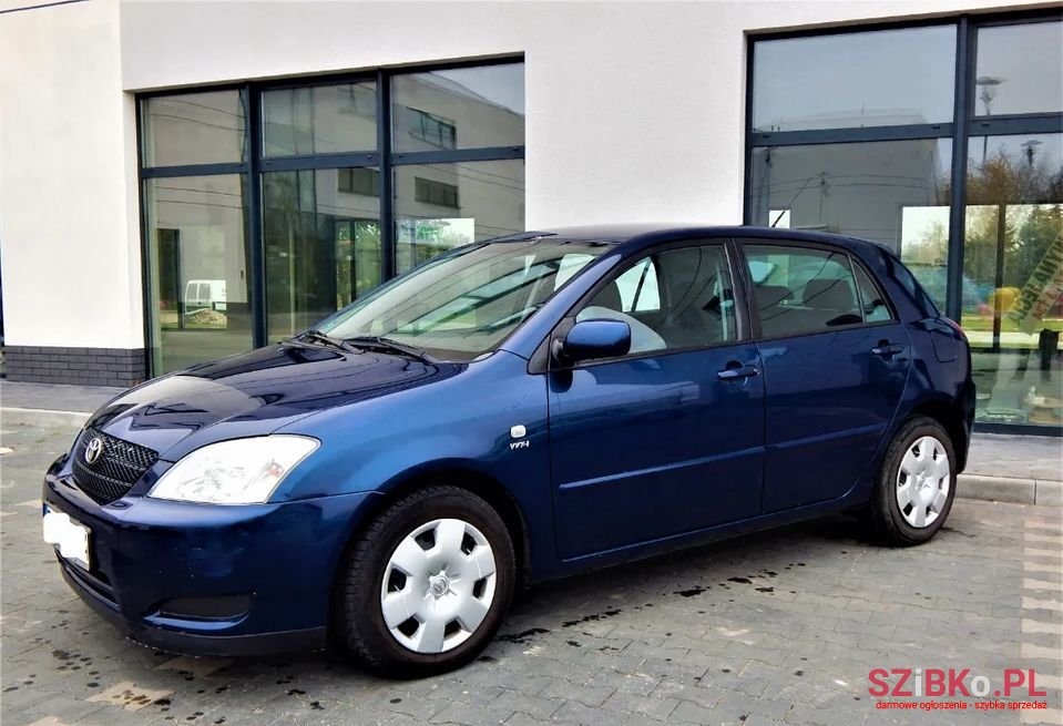 2003' Toyota Corolla photo #3