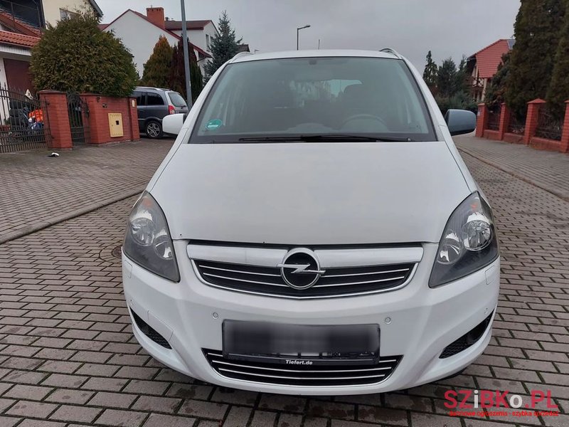 2010' Opel Zafira 1.6 T Cng Essentia photo #3