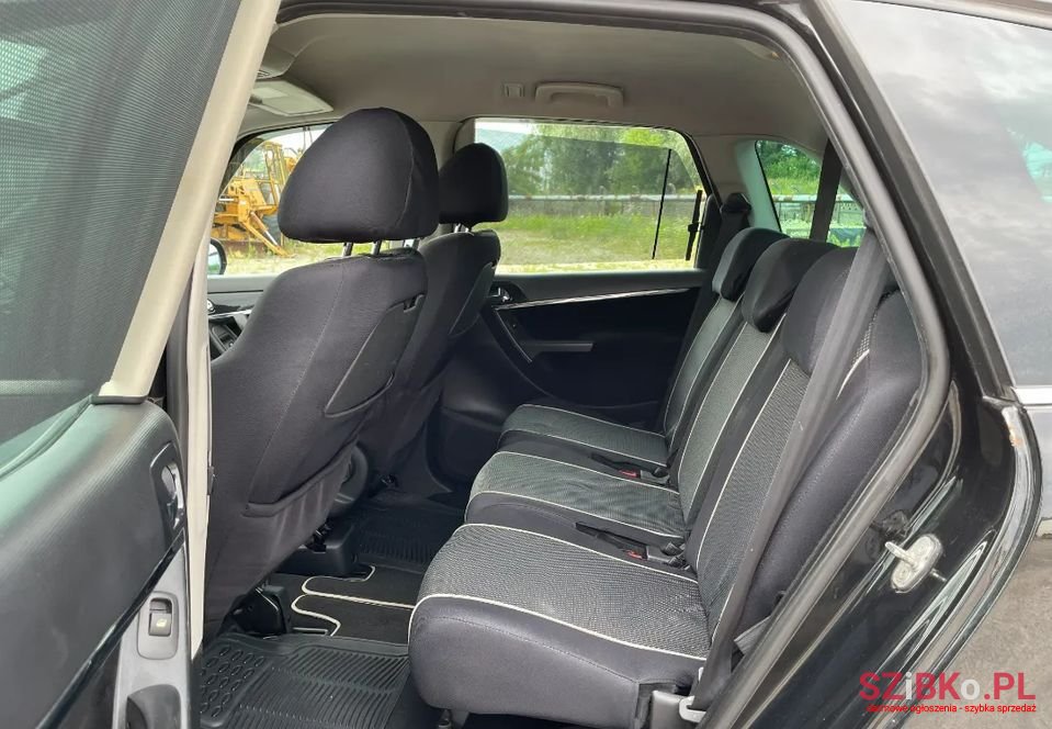 2007' Citroen C4 Picasso photo #4