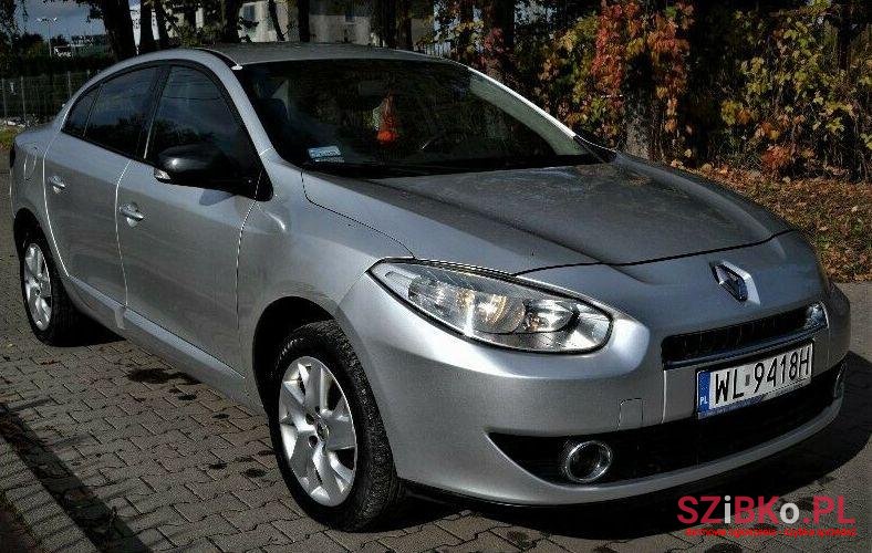 2012' Renault Fluence photo #1