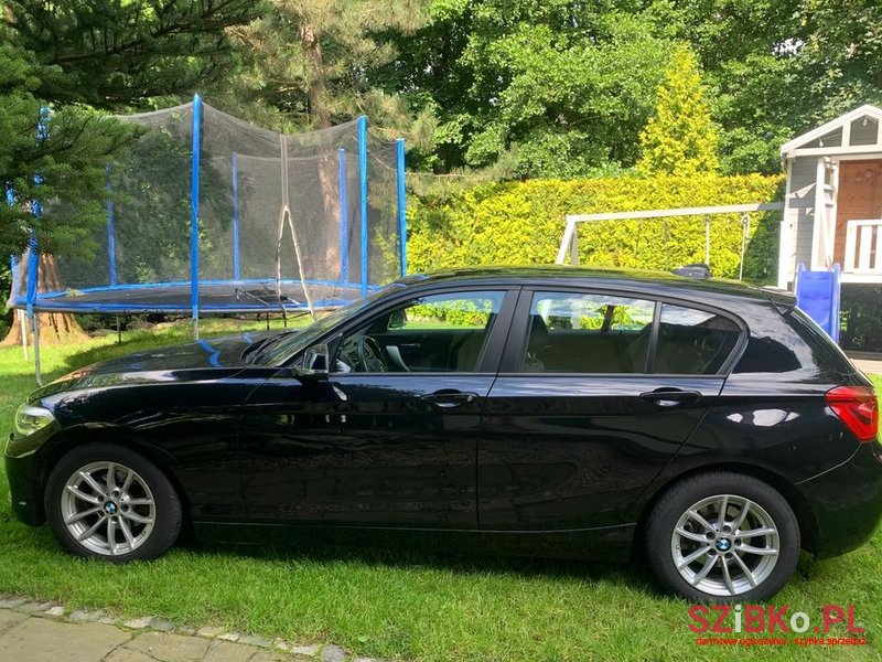 2016' BMW 1 Series 116D photo #4