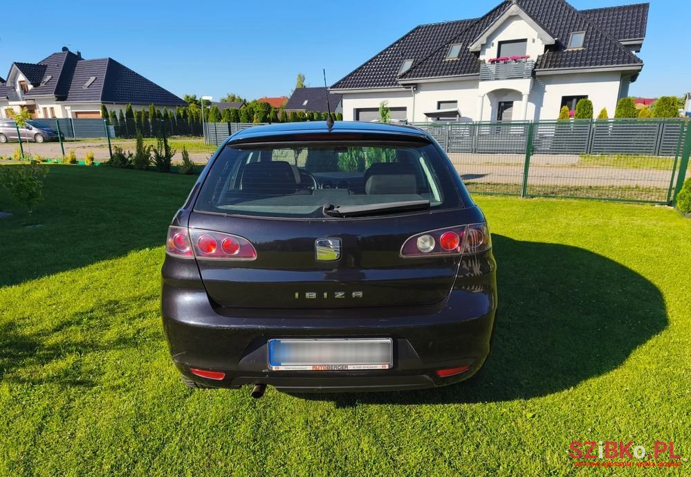 2006' SEAT Ibiza 1.4 16V 100 Sport photo #6