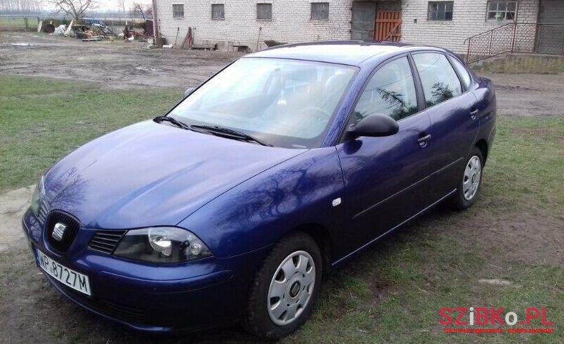 2003' SEAT Cordoba photo #1