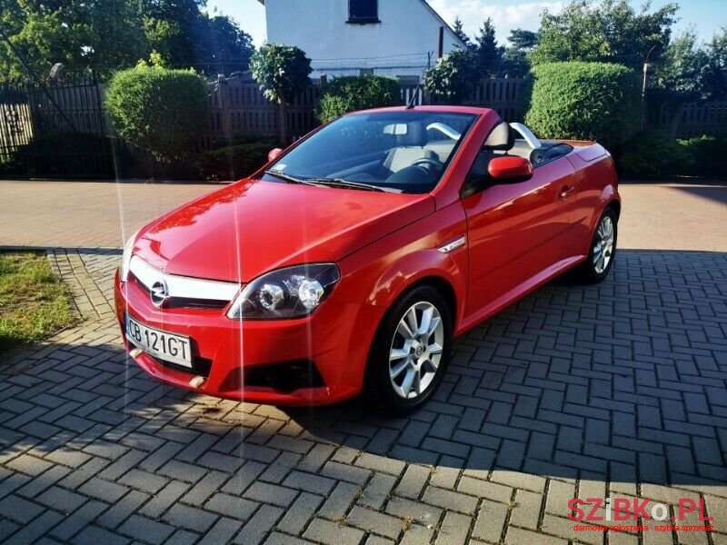 2005' Opel Tigra photo #1