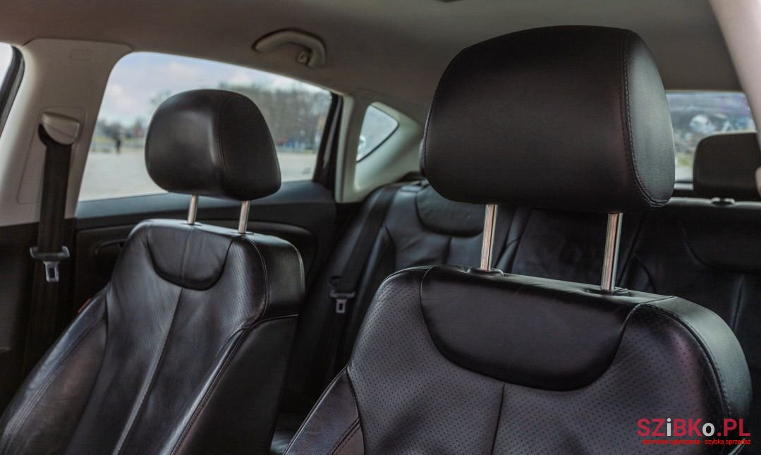 2007' SEAT Leon photo #6